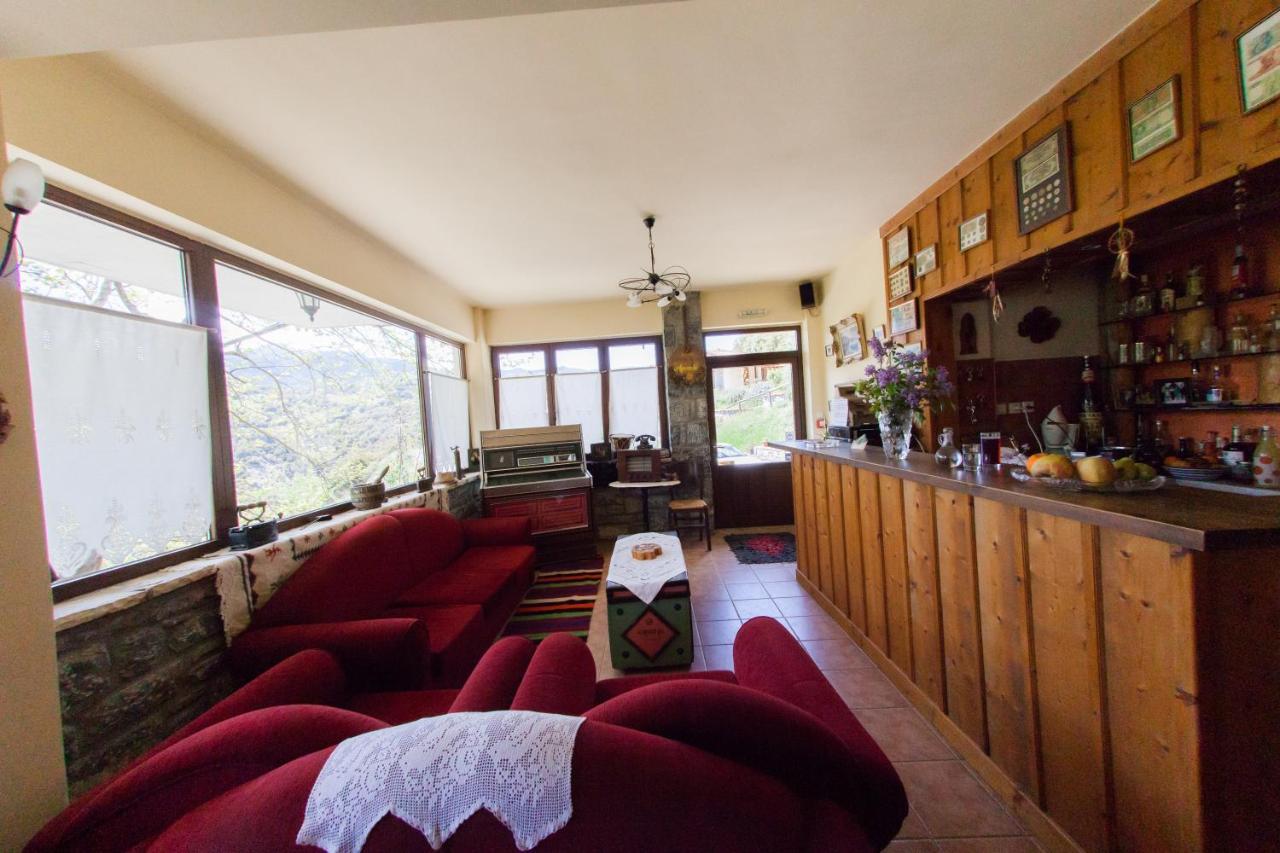 Hotel Agropoli à Nimfasía Extérieur photo